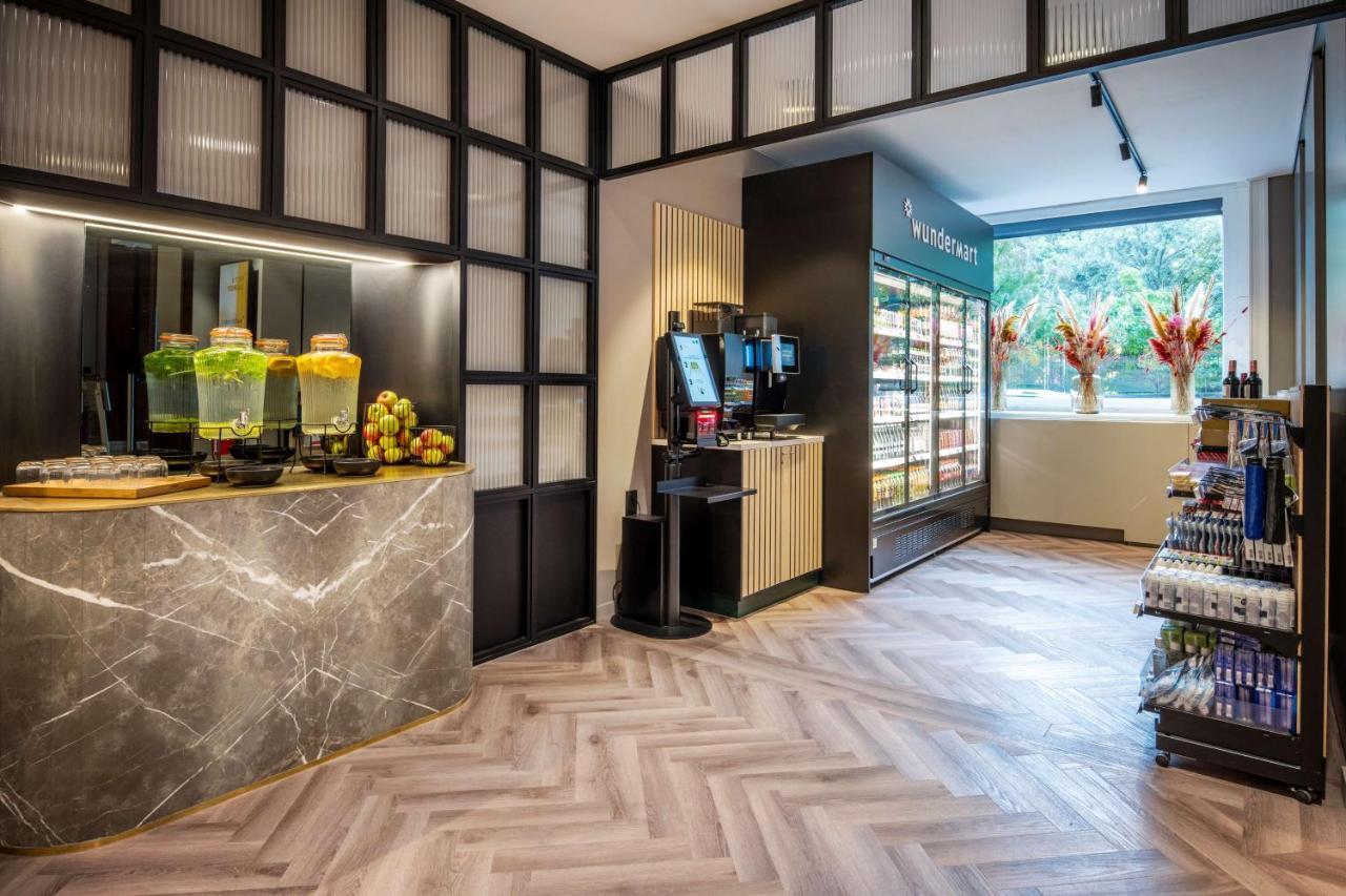Doubletree By Hilton Brussels City ภายนอก รูปภาพ